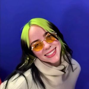 Meet your Posher, Mikayla